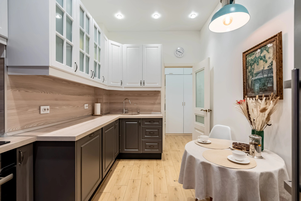 Отель Апартаменты Sergeew Apartments 3-х комнатный Делюкс на Набережной Макарова в Санкт-Петербурге