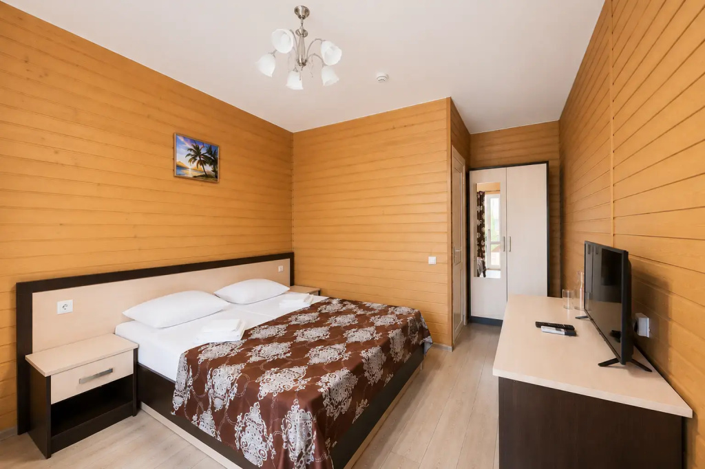 Terrace (1st floor) Triple room