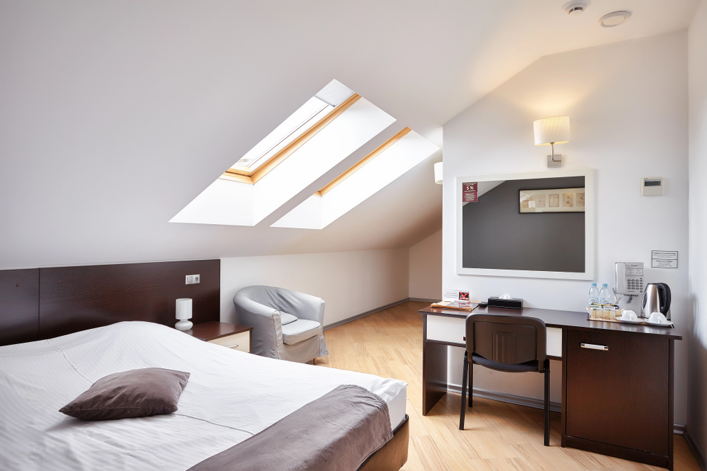 Megapolis Hotel Room Type - Economy Double Attic room full double bed