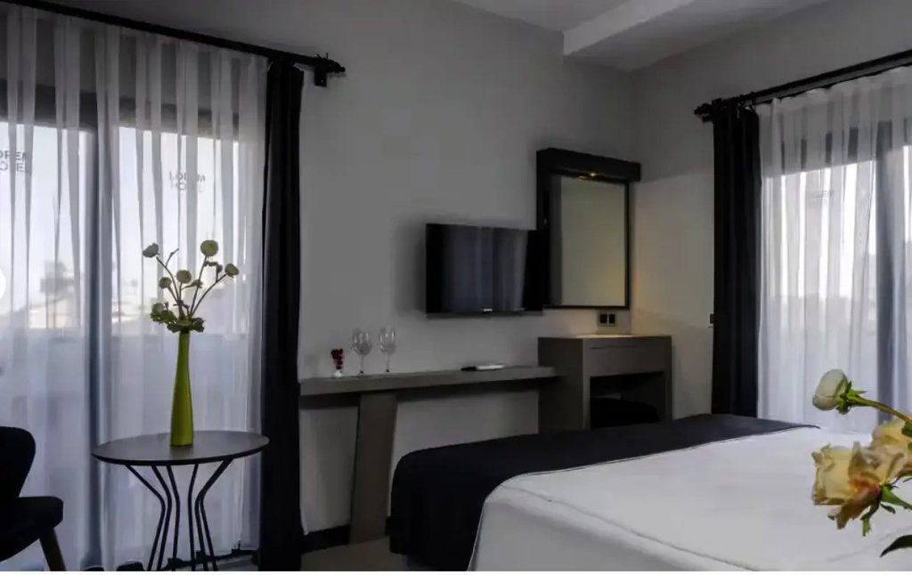 Suite Room