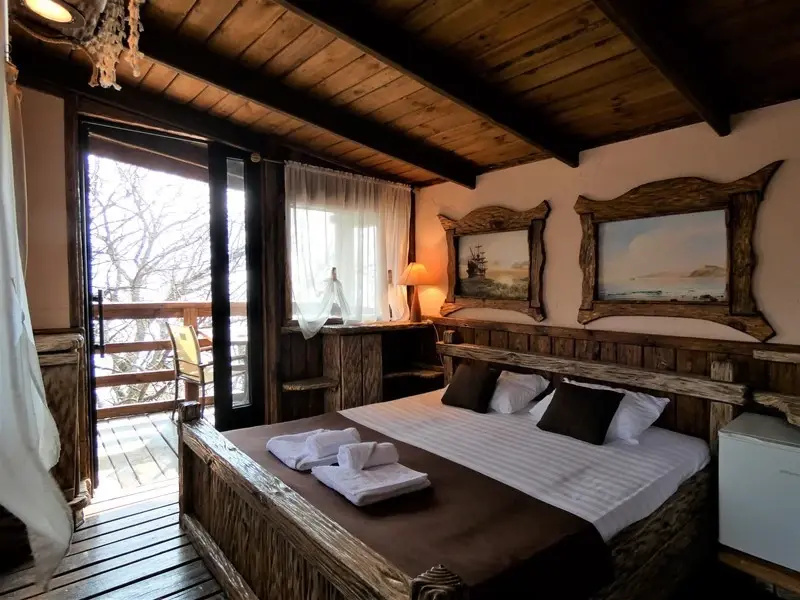 Comfort room