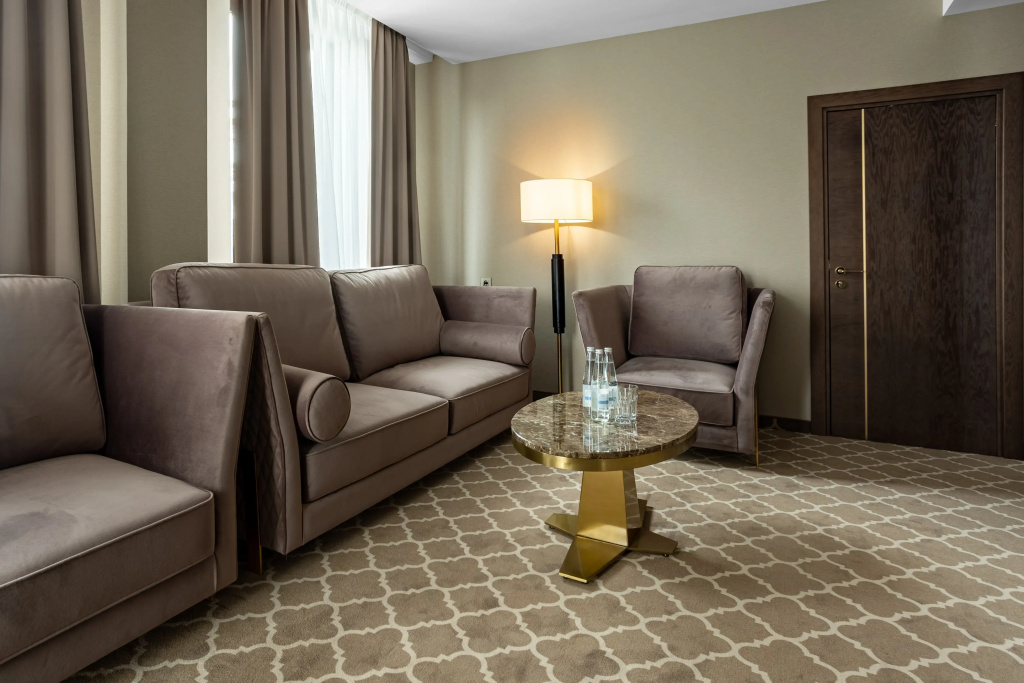 Presidential Suite with balcony