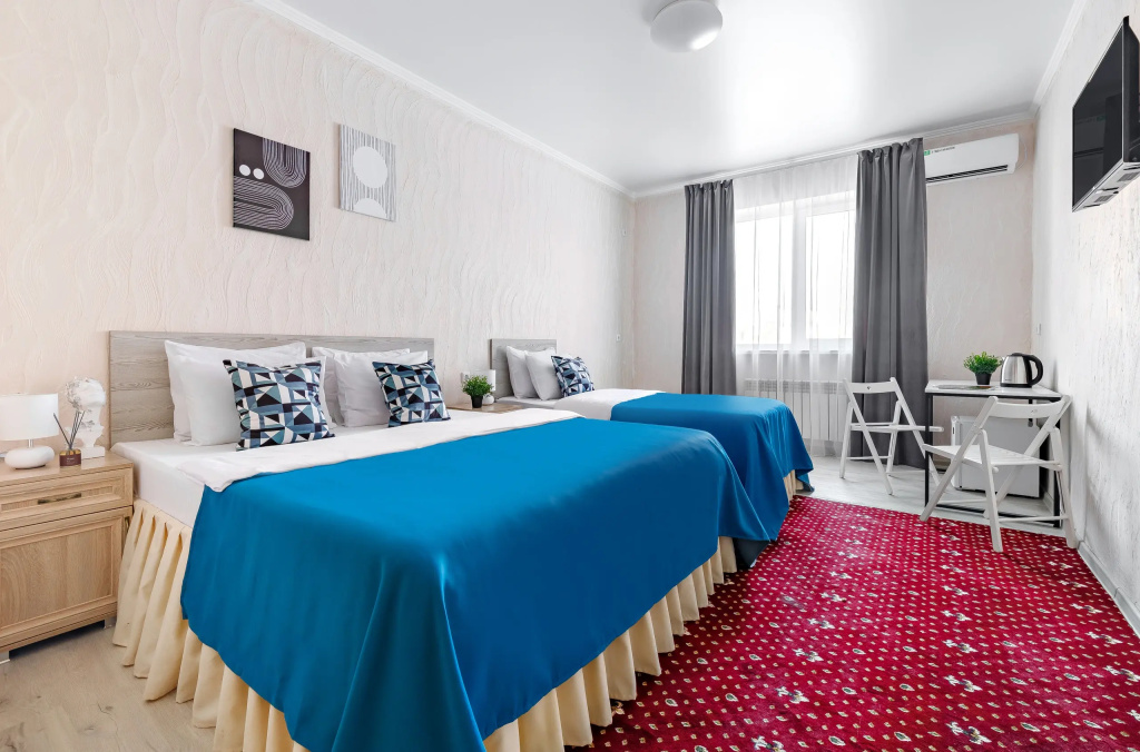 Labirint Hotel Room Type - 2 Bedrooms Polulux with city view