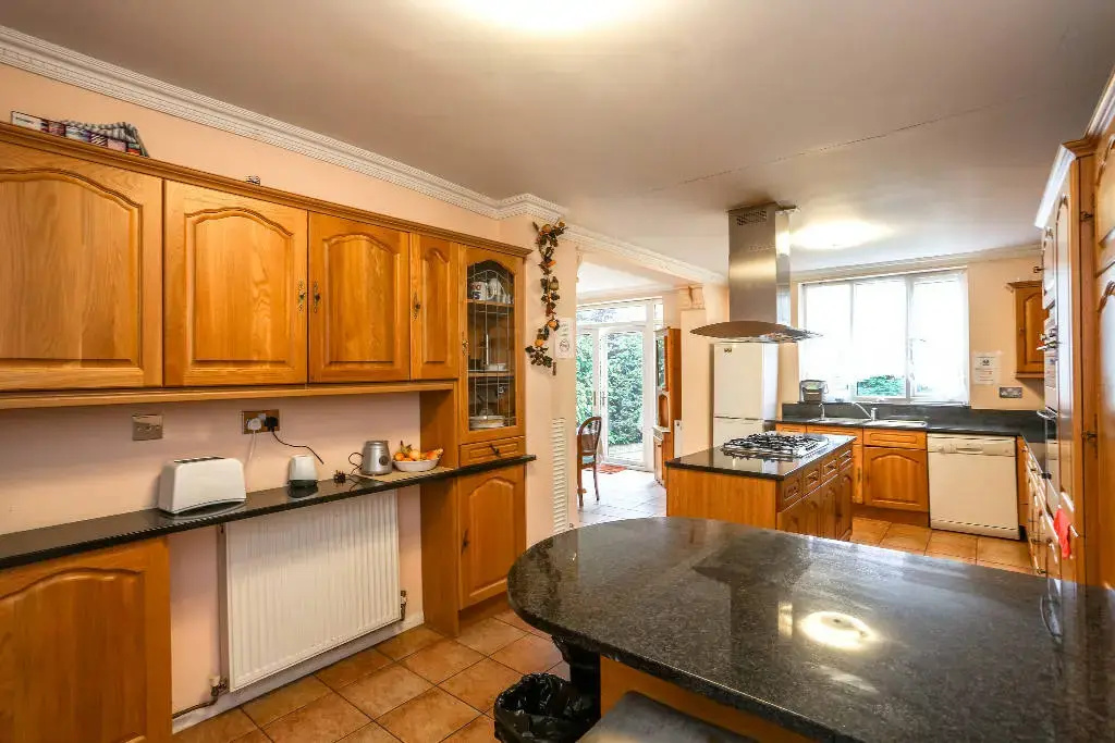 Ellipse Whetstone Guest house - Photo 4