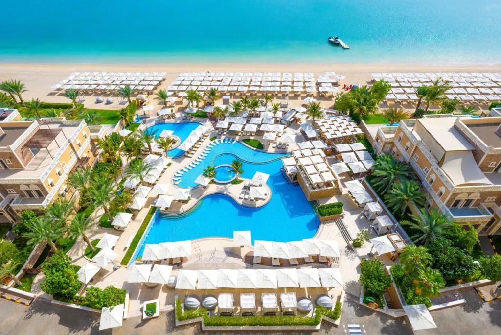 Отель Local Dubai, Jumeirah Village Triangle, Autograph Collection — фото