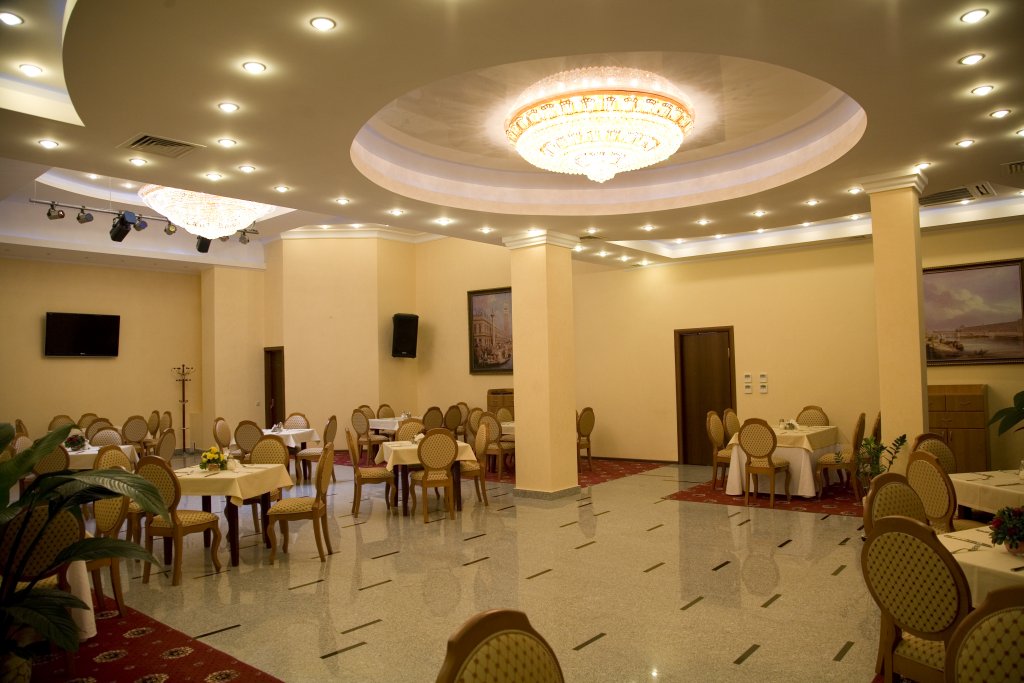Отель регина на петербургской казань
