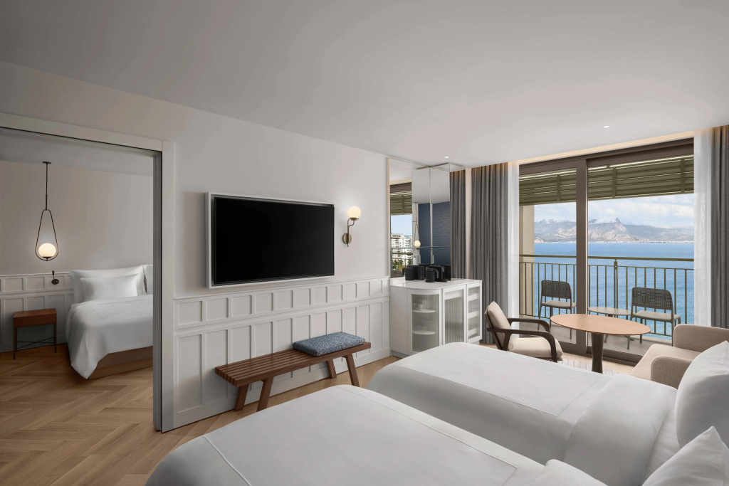 Connecting Quadruple room with sea view