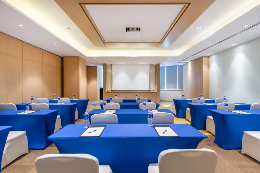 Hotel Holiday Inn Express SHANGHAI ZHENPING by IHG - Général