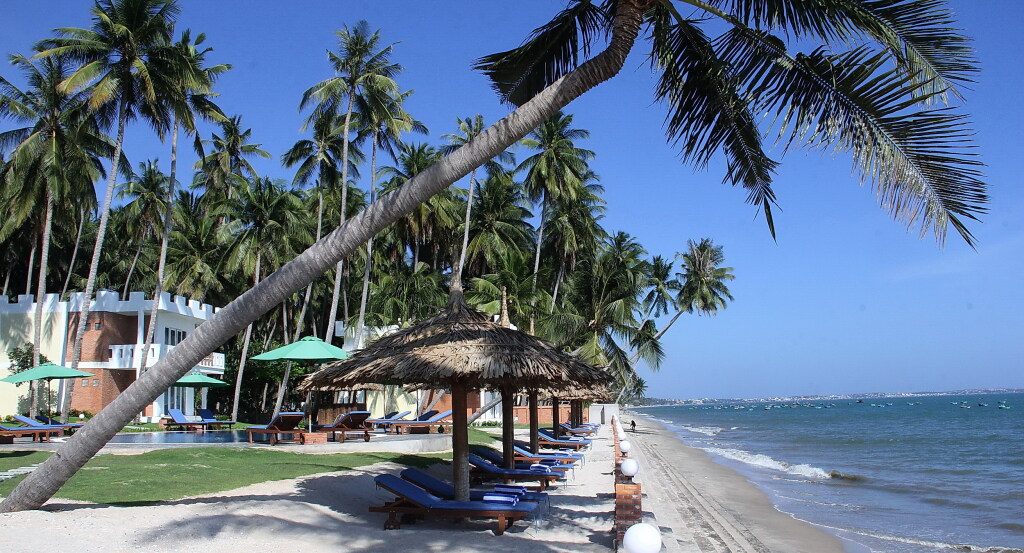 Ocean Place Mui Ne Resort Hotel