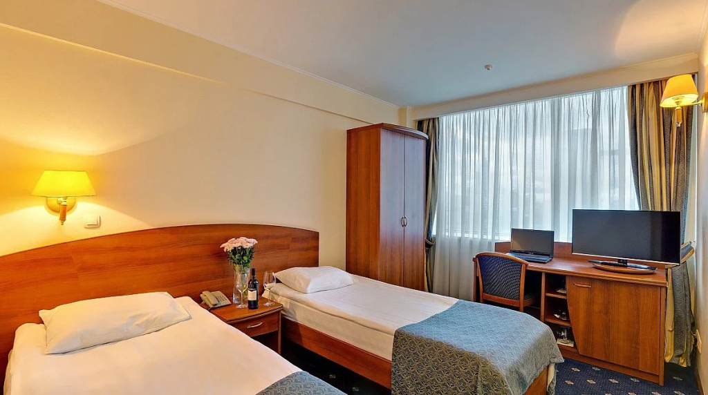 Aeropolis Hotel Room Type - Comfort Double room twin beds