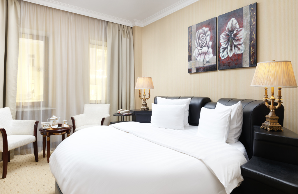 Golden Rooms Hotel Room Type - Superior Double room full double bed