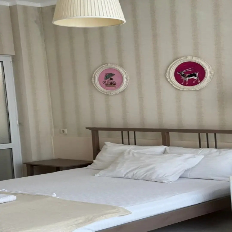 Standard room with balcony and with courtyard view