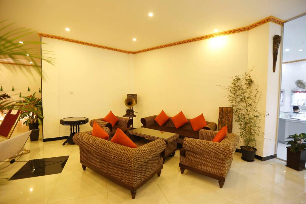 Royal Kandyan