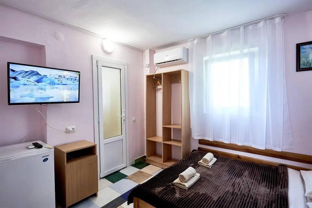 2 Bedrooms Superior Triple room