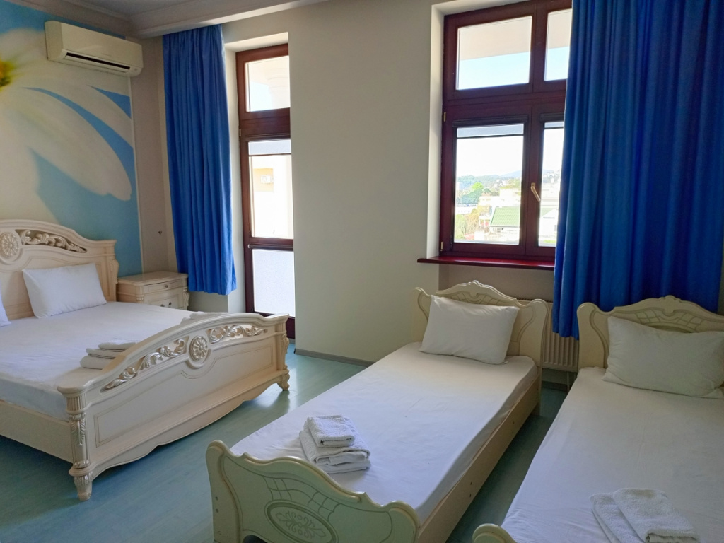 Quadruple Suite with balcony and with view