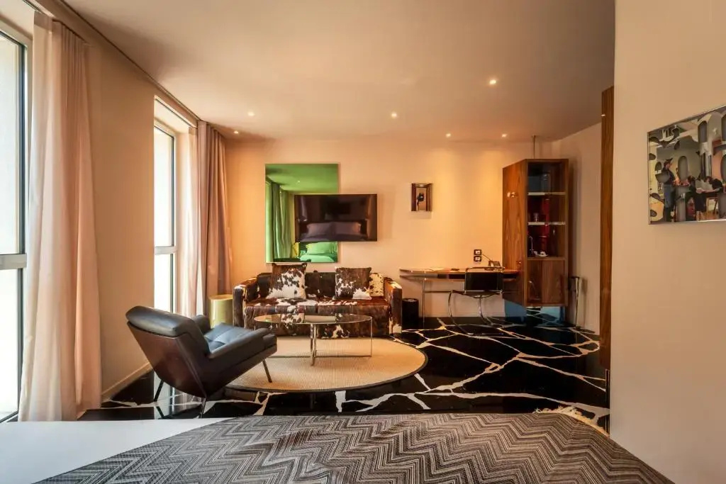 Prestige Triple room