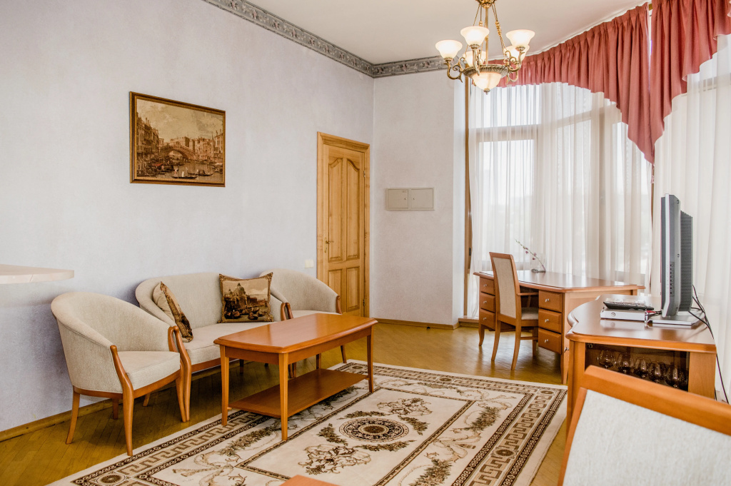 Inturist Hotel Room Type - Apartment