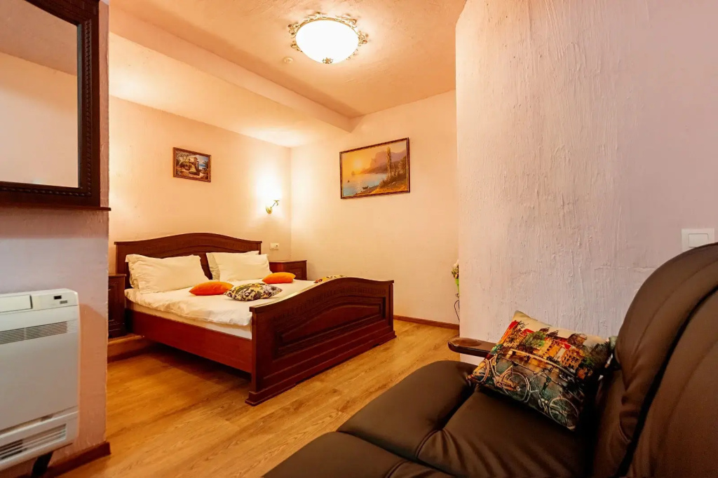 Verona Double Junior Suite (full double bed)