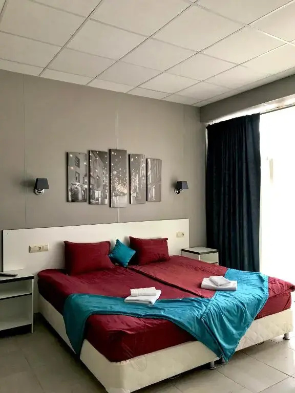 Double Apartment (full double bed)
