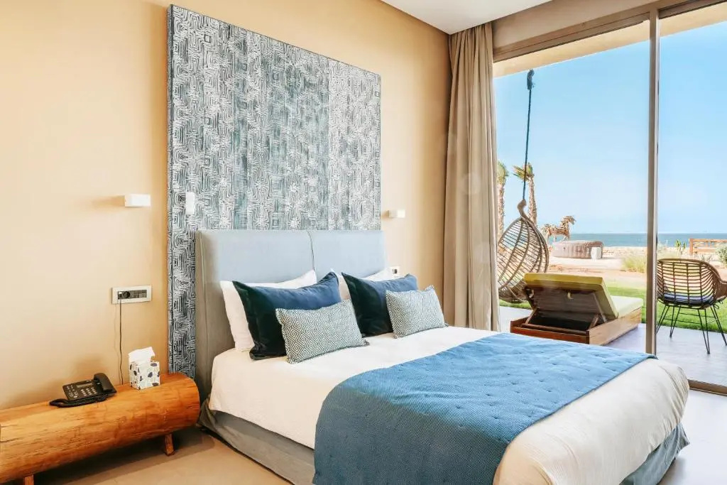 Deluxe Double room (full double bed)