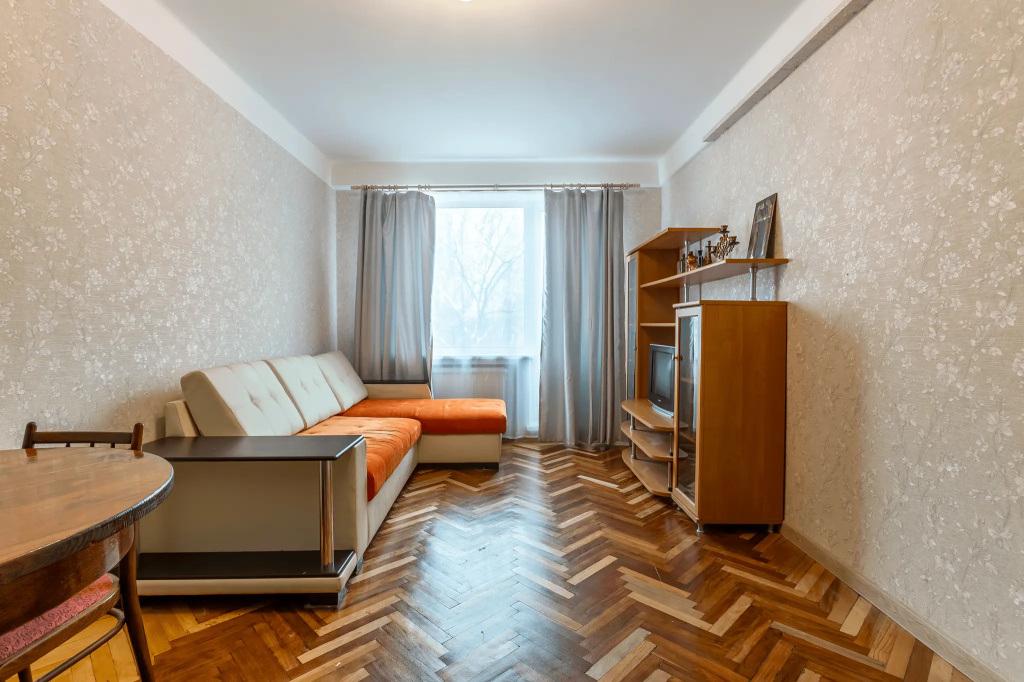 Апартаменты Roomstay Белы Куна 14 Двушка на Международной — фото