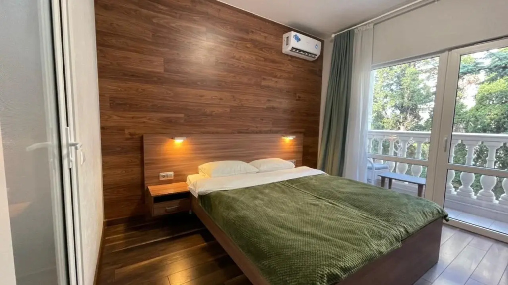 Standard Double Apartment with view (full double bed)