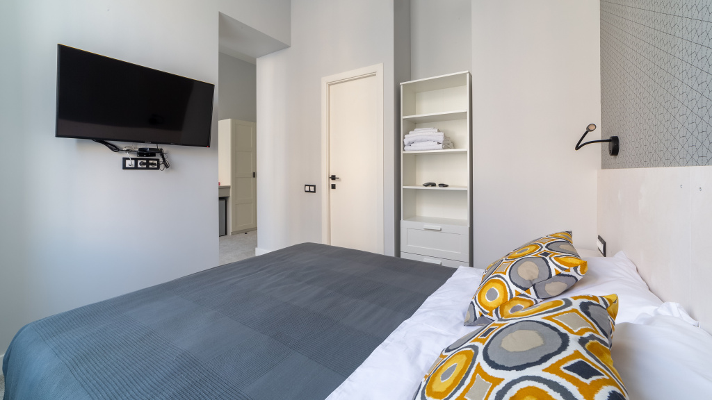 Nordic Rooms Mini-Hotel Room Type - Superior Double room with city view full double bed
