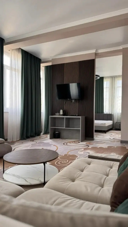 Plus 40-59 sq. m Double Suite with land view (full double bed)