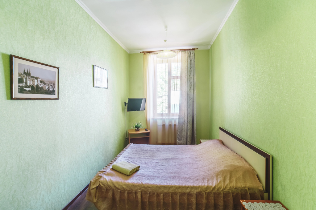 Standard Double room (full double bed)