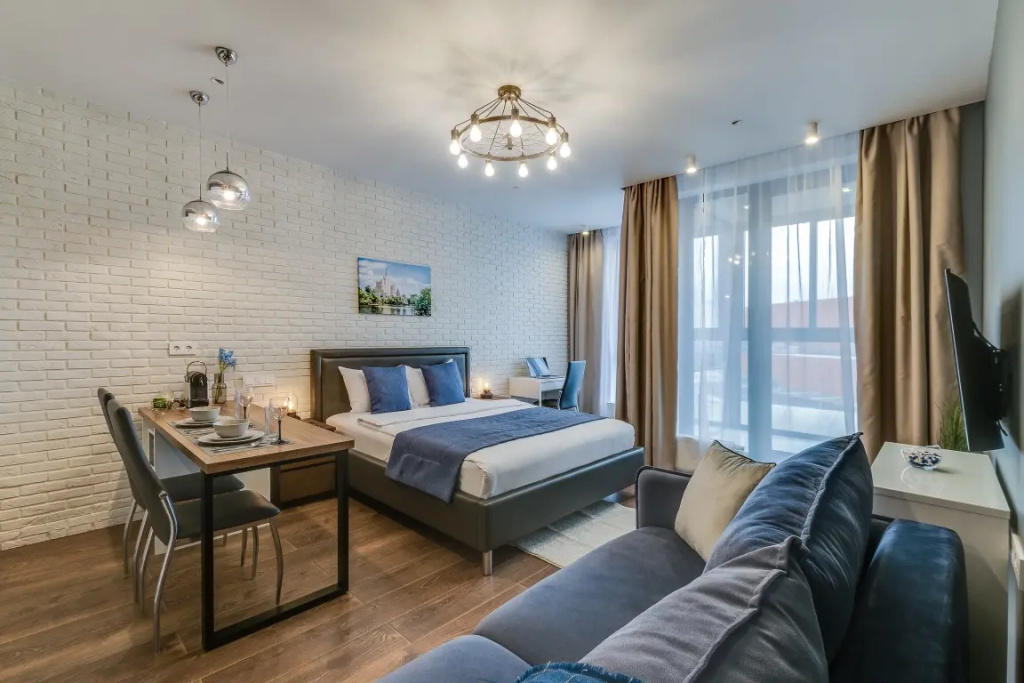 Апартаменты Улучшенные с Балконом и Видом на Парк Business Apartments — фото
