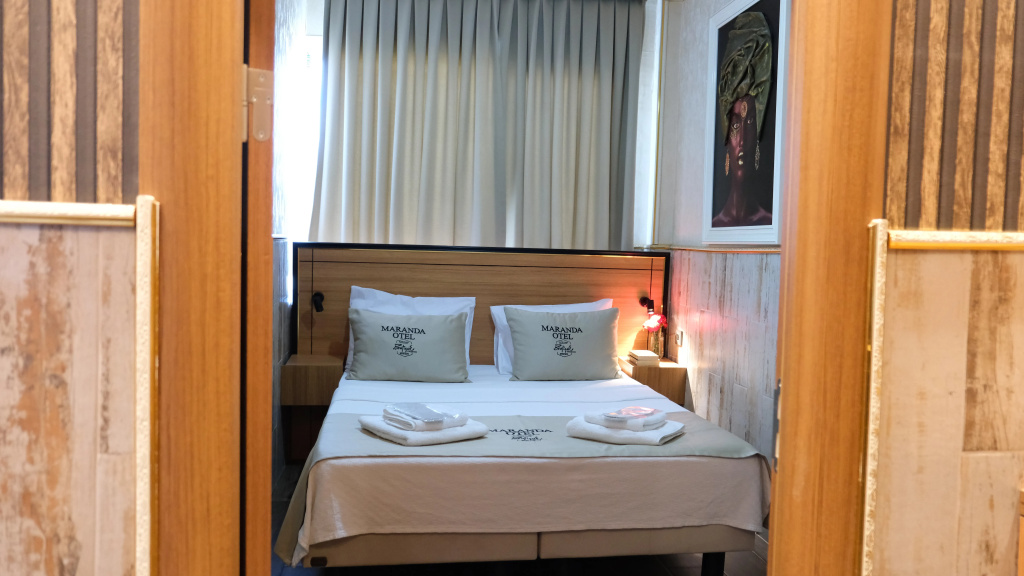 Deluxe Quadruple room