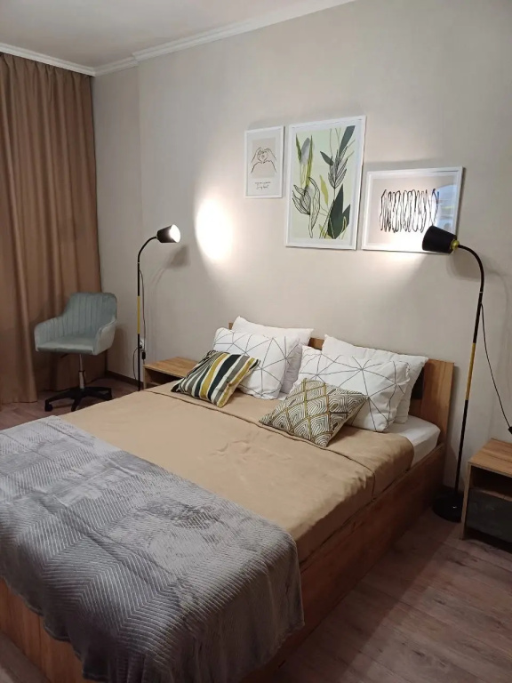 1 Bedroom Double Apartment with balcony (full double bed)