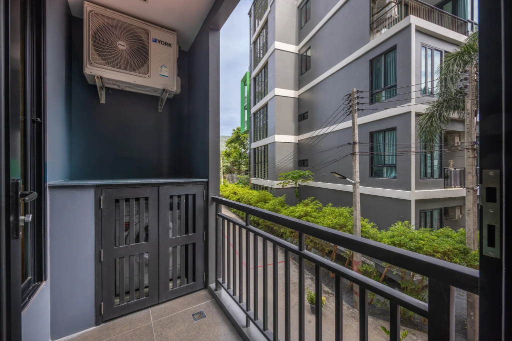 Relife Sol 2 min to Nai Harn Beach Apartments