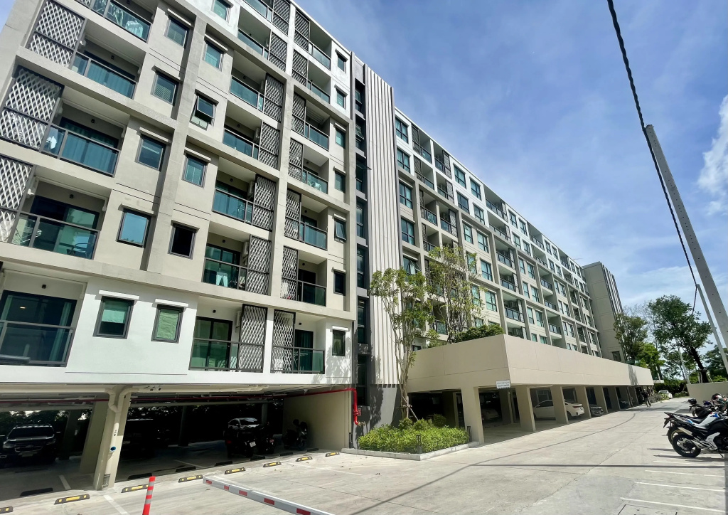 Family Space Condo 2 Bdr BangTao Flat