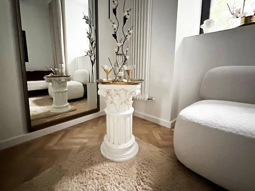 Отель Апартаменты Matison Home Петровка 26 в Москве