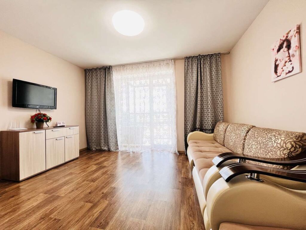 Dvukhkomnatnye Na Avtomobilistov 11 Apartments
