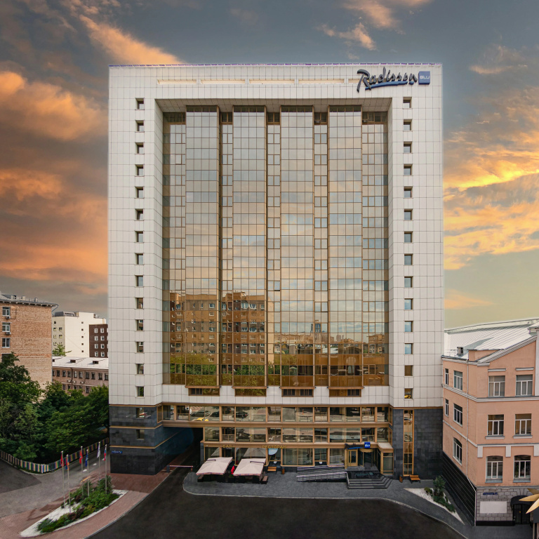 Гостиница Radisson Blu Белорусская, Москва — фото