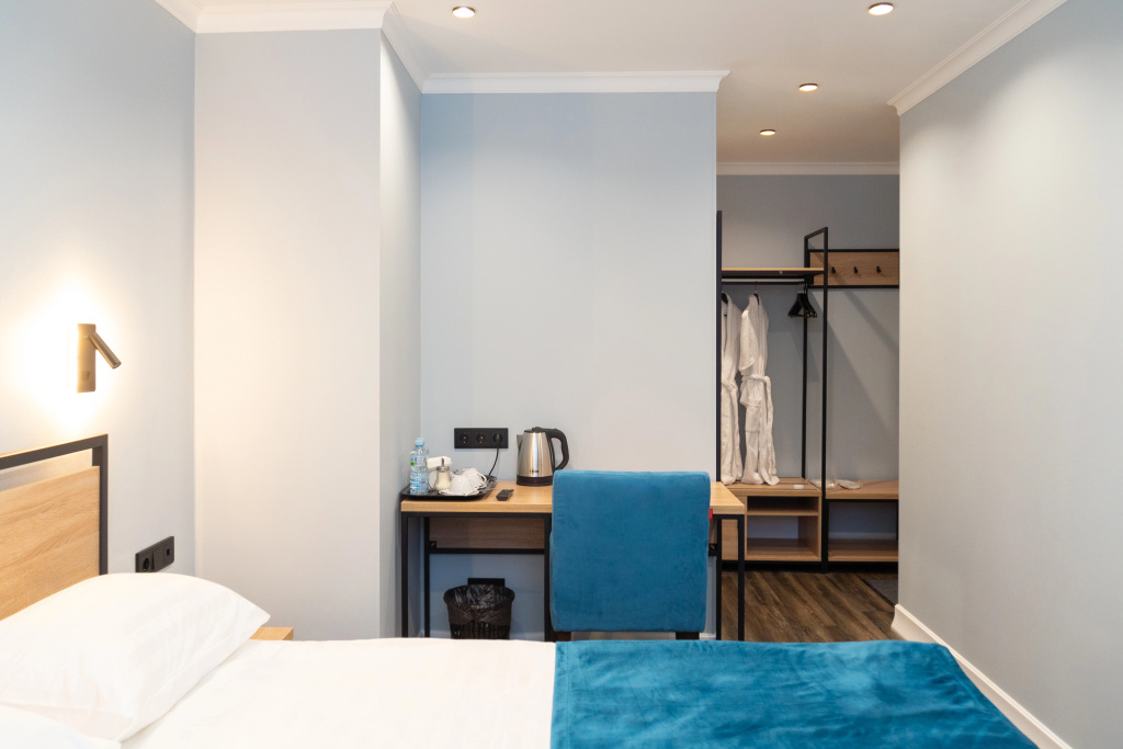 Comfort Plus No.9 Double room (full double bed)