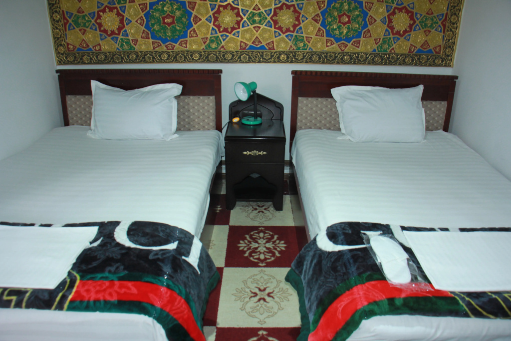 Sukhrob Barzu Hotel - Chambres