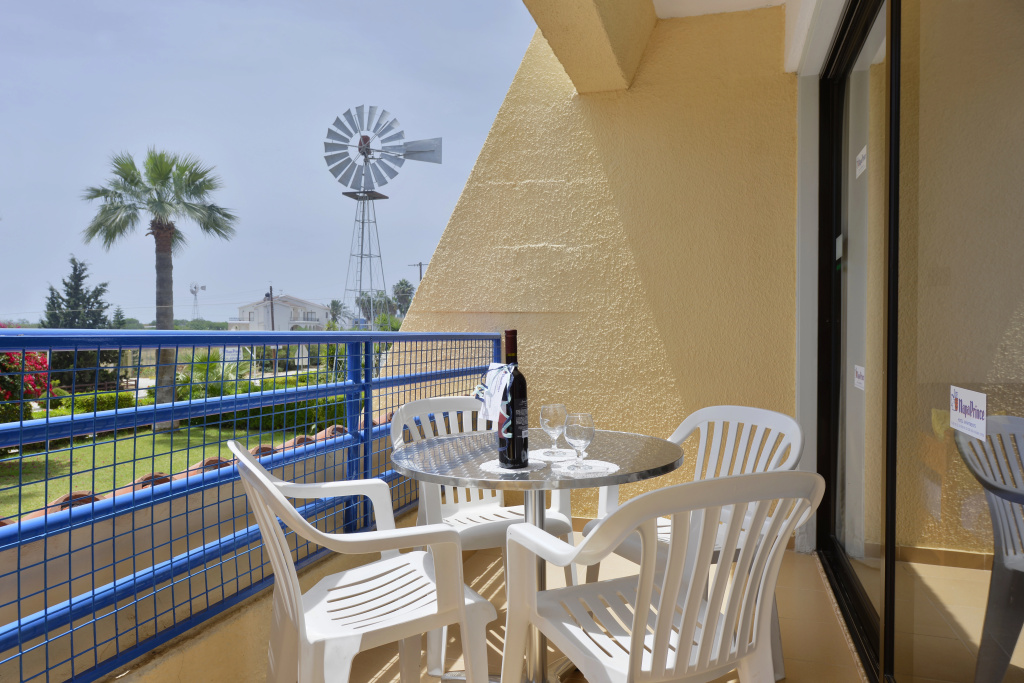 Napa Prince Hotel Apartments - Chambres