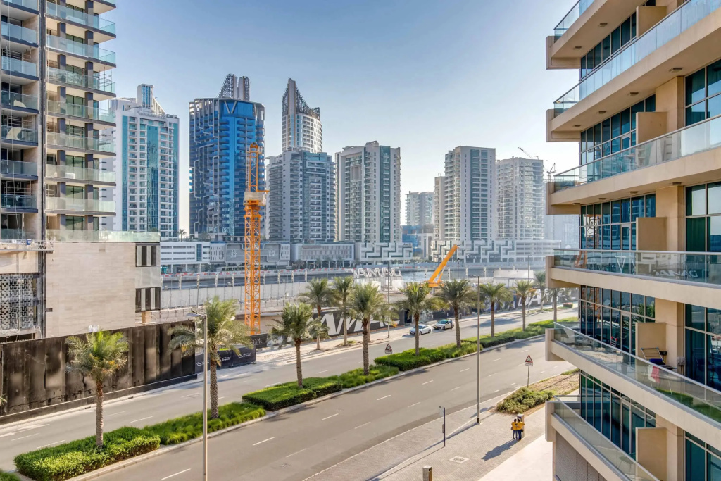 Knokey Bay Square Apartments