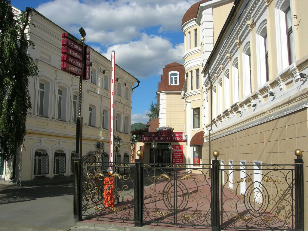 Отель Верона — фото