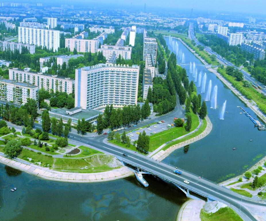Отель славутич