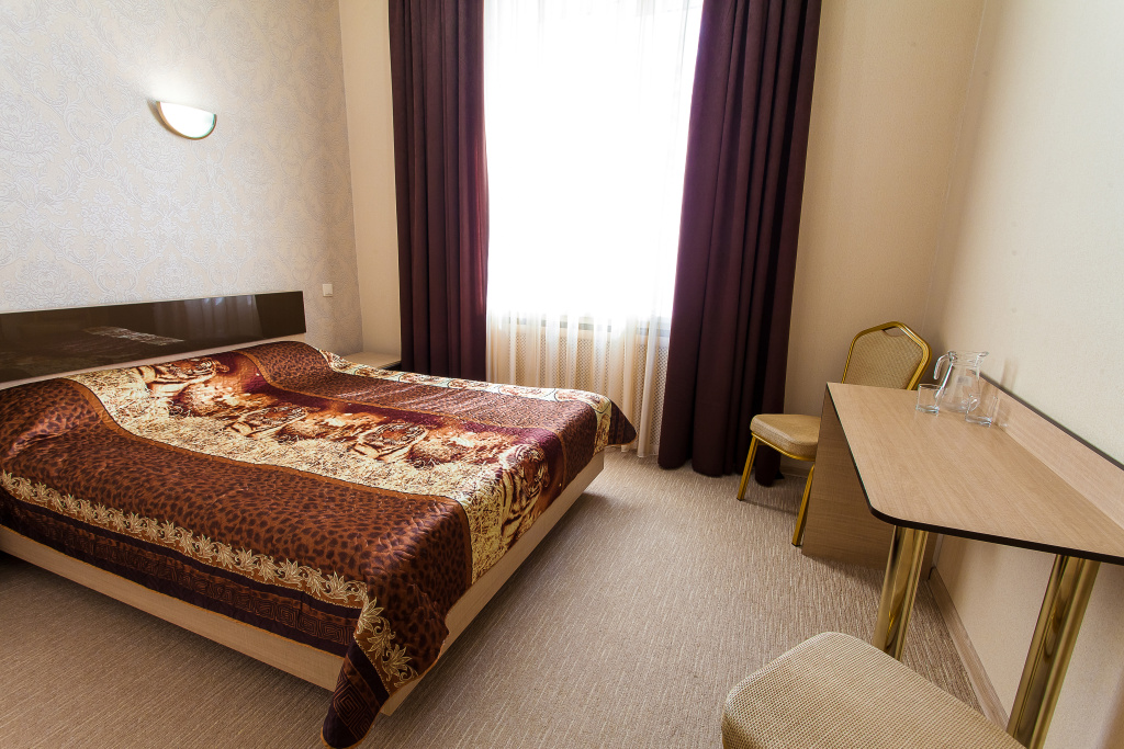 Art Hotel Room Type - Standard Double room full double bed