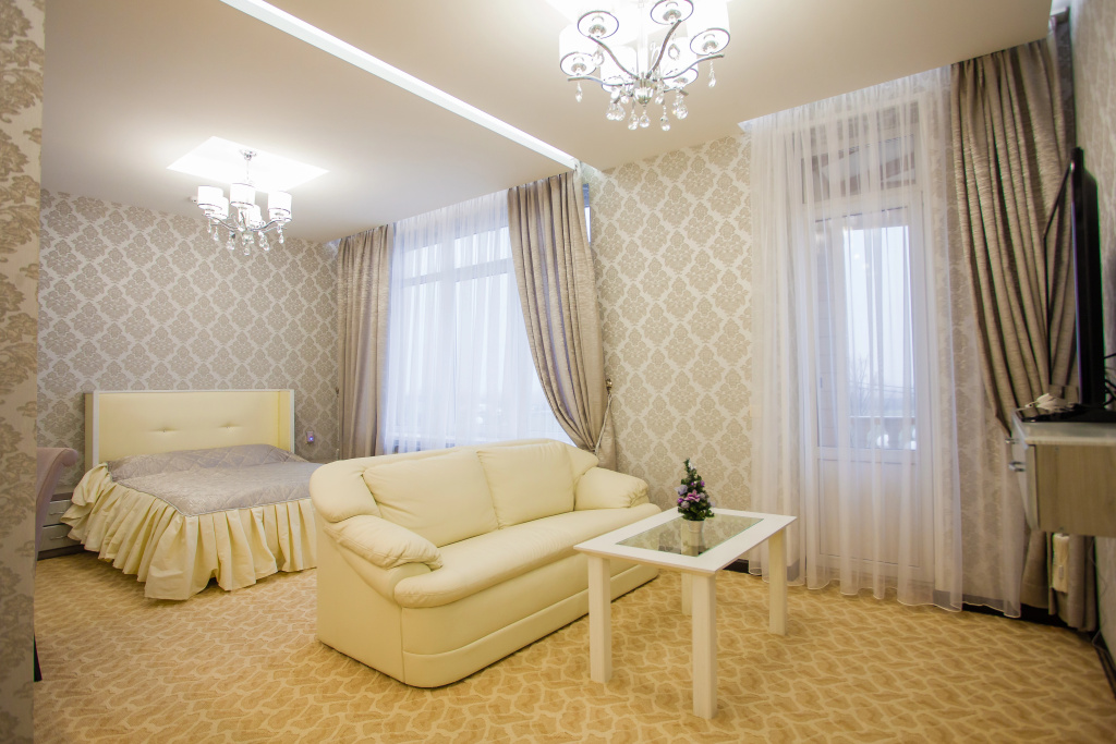 Svit Holl Hall Hotel Room Type - Double Suite with balcony full double bed