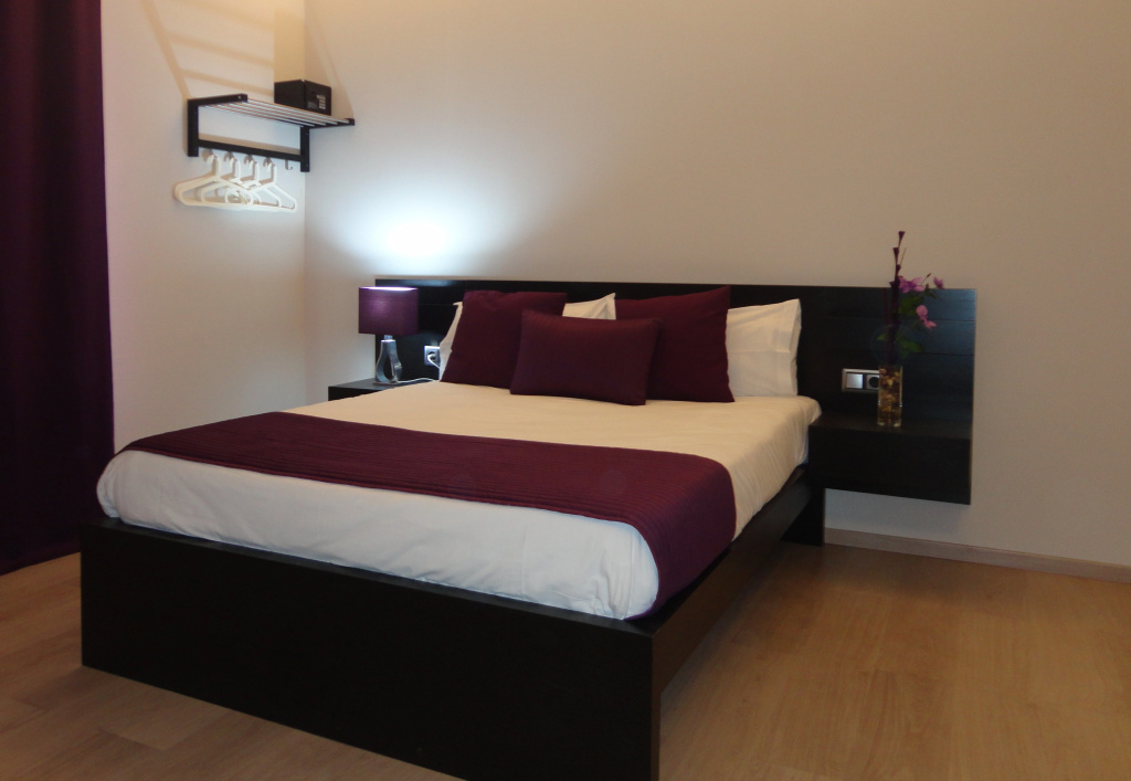 Superior Double room (full double bed)