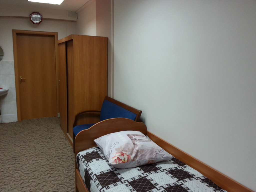 Economy Triple room