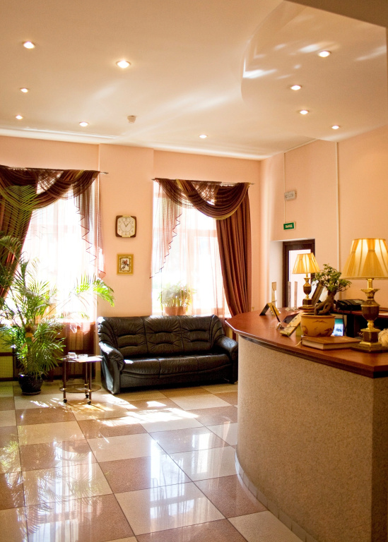 Lobby & Reception