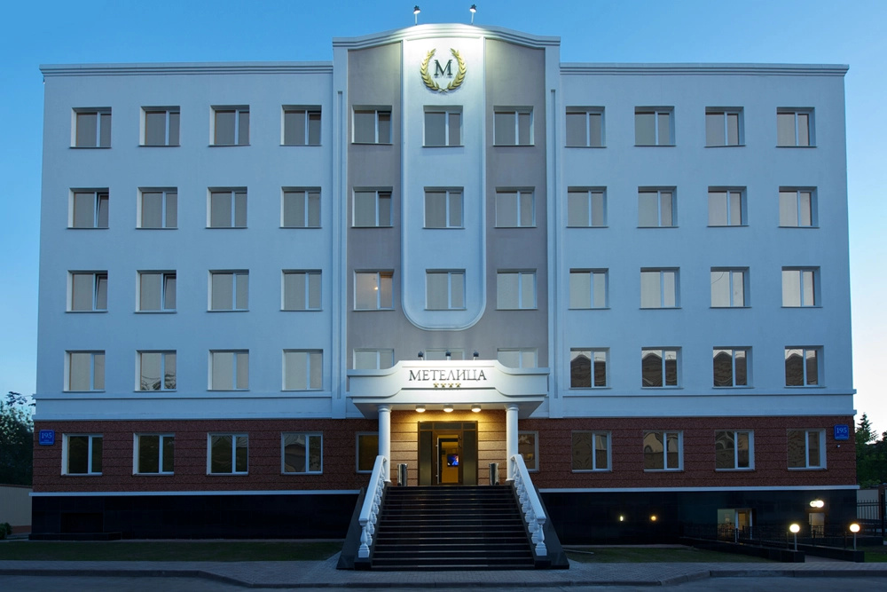Отель Метелица — фото