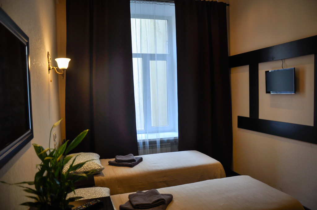 Меблированные комнаты Roma Hotel — фото